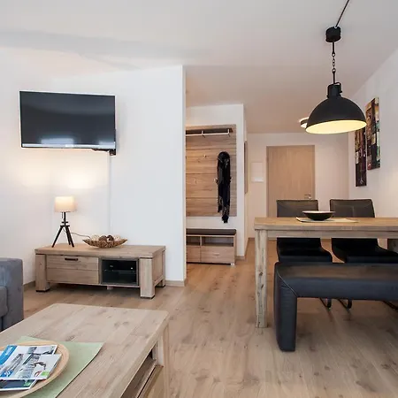 Welcome In - Met Eigen Parkeerplaats, Gelegen Aan De Skilift En Bikepark, Fiets- En Skiberging Lägenhet *